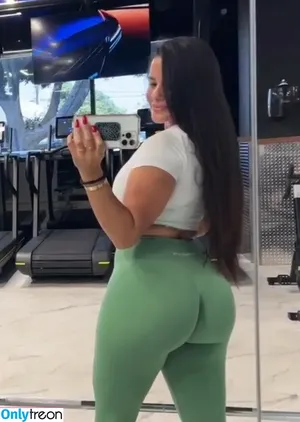 Katya Elise Henry / katyaelisehenry / katyaelisehenrysworld nude photo #0577