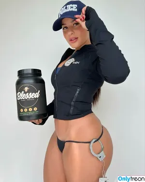 Katya Elise Henry / katyaelisehenry / katyaelisehenrysworld nude photo #0611