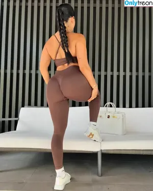 Katya Elise Henry / katyaelisehenry / katyaelisehenrysworld nude photo #0740