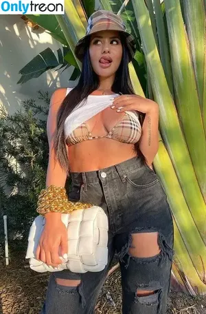 Katya Elise Henry / katyaelisehenry / katyaelisehenrysworld nude photo #0838