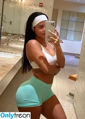 Katya Elise Henry / katyaelisehenry / katyaelisehenrysworld nude photo #0854