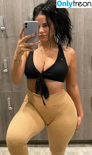 Katya Elise Henry / katyaelisehenry / katyaelisehenrysworld nude photo #0884