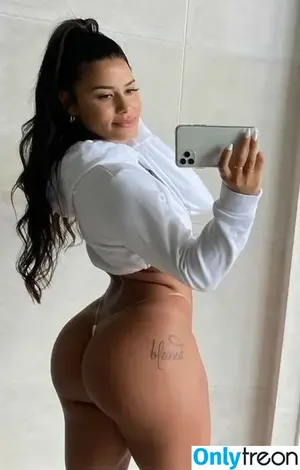 Katya Elise Henry / katyaelisehenry / katyaelisehenrysworld nude photo #0888