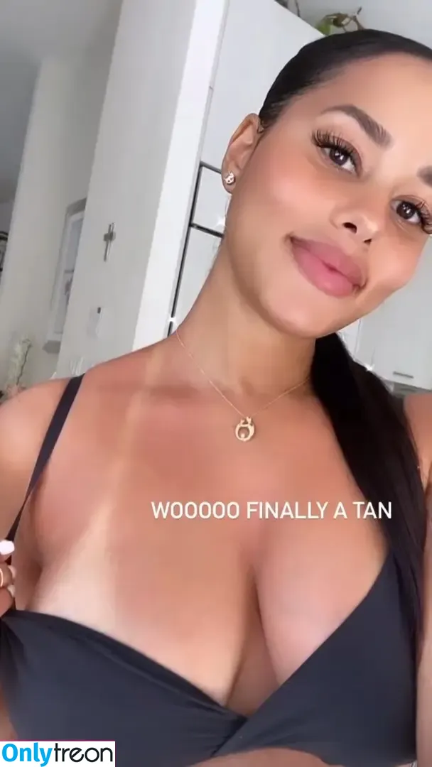 Katya Elise Henry nude photo #0076 (katyaelisehenry / katyaelisehenrysworld)