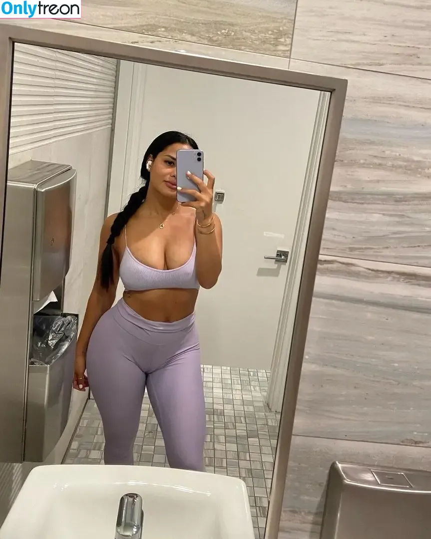 Katya Elise Henry nude photo #0092 (katyaelisehenry / katyaelisehenrysworld)