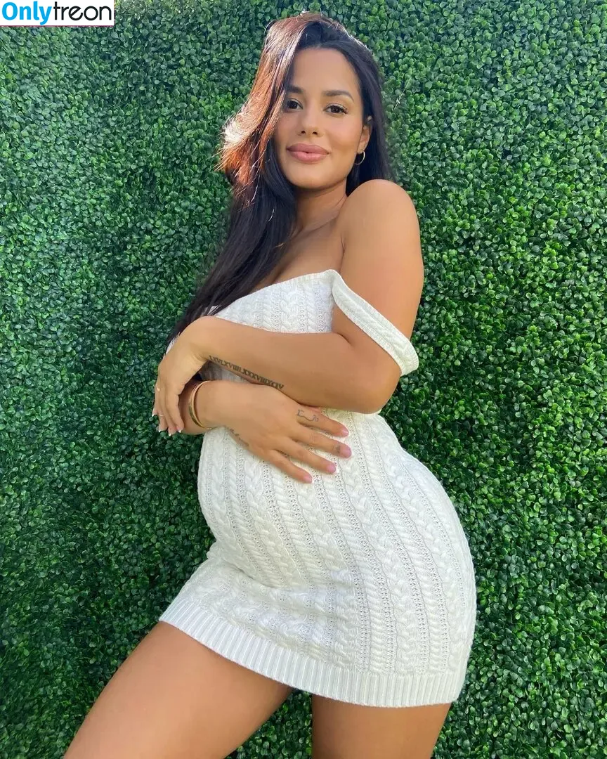 Katya Elise Henry nude photo #0347 (katyaelisehenry / katyaelisehenrysworld)