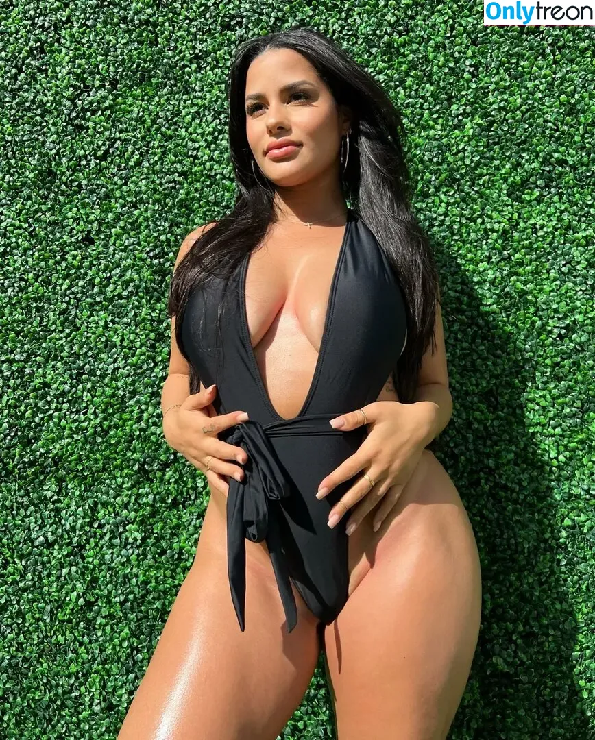 Katya Elise Henry nude photo #0407 (katyaelisehenry / katyaelisehenrysworld)