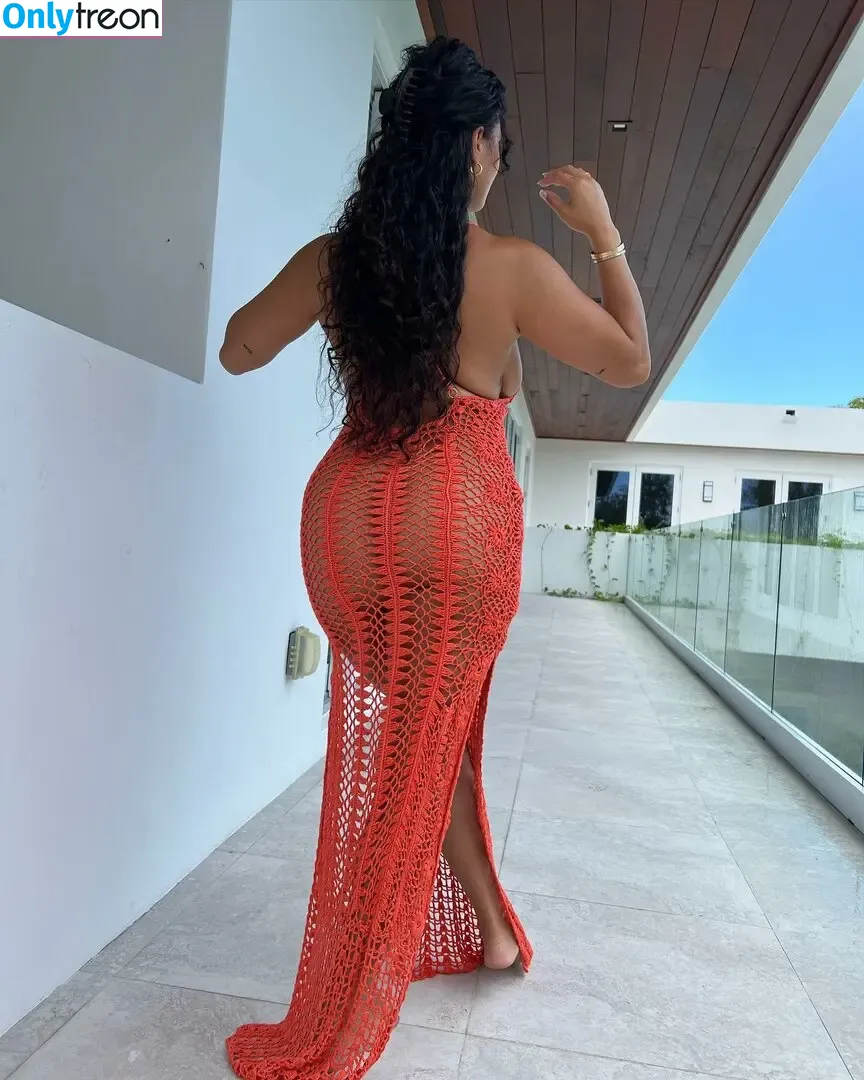 Katya Elise Henry nude photo #0496 (katyaelisehenry / katyaelisehenrysworld)