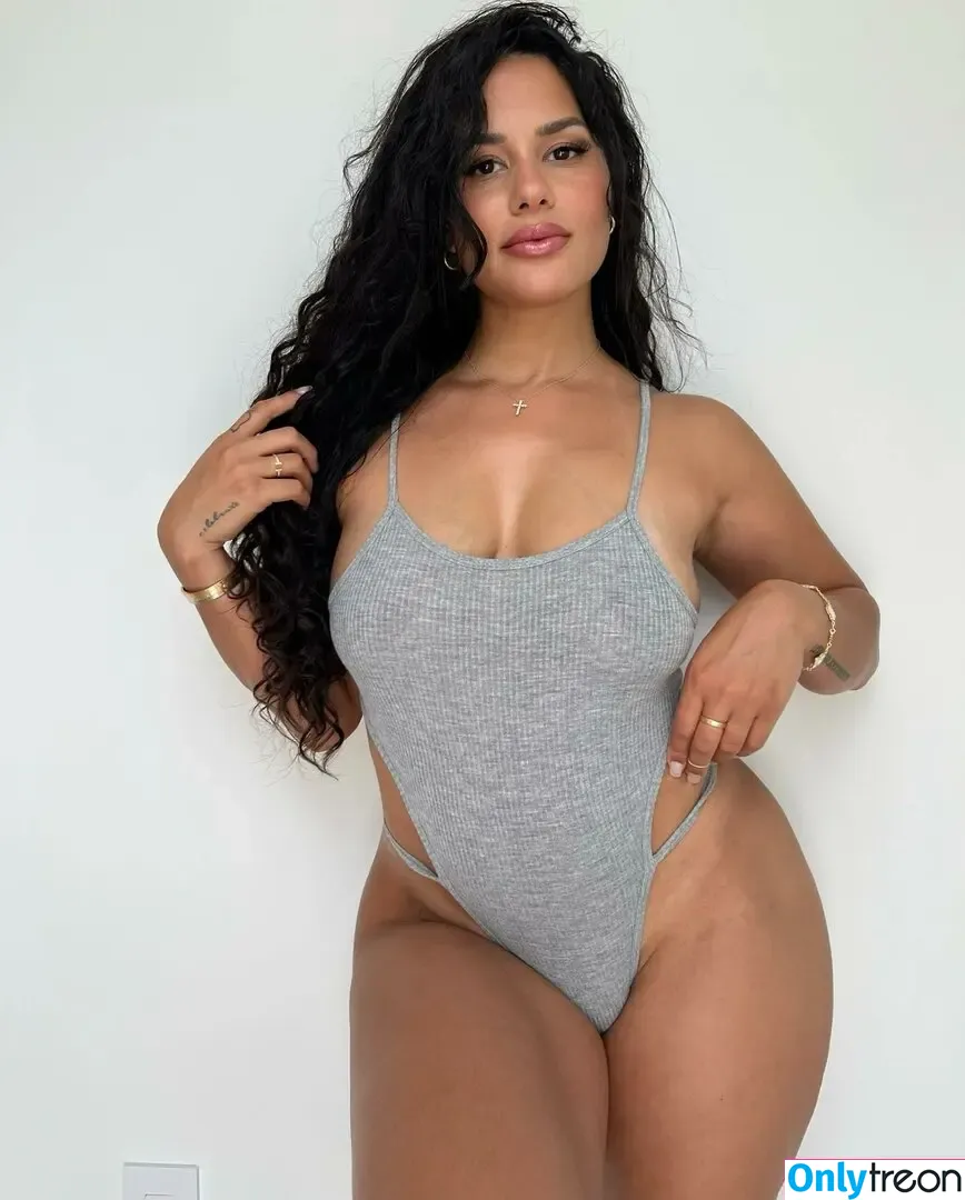 Katya Elise Henry nude photo #0510 (katyaelisehenry / katyaelisehenrysworld)
