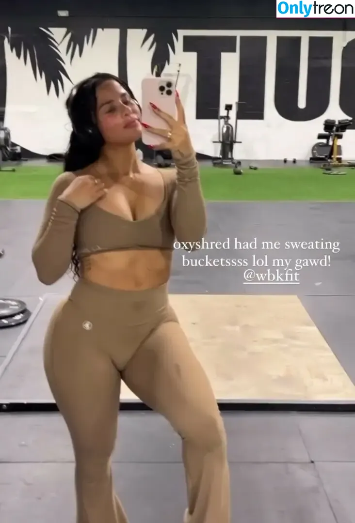 Katya Elise Henry nude photo #0667 (katyaelisehenry / katyaelisehenrysworld)