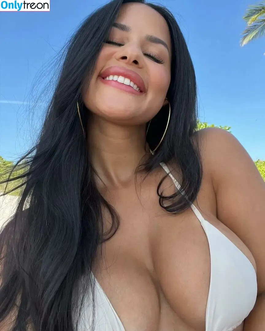 Katya Elise Henry nude photo #0731 (katyaelisehenry / katyaelisehenrysworld)