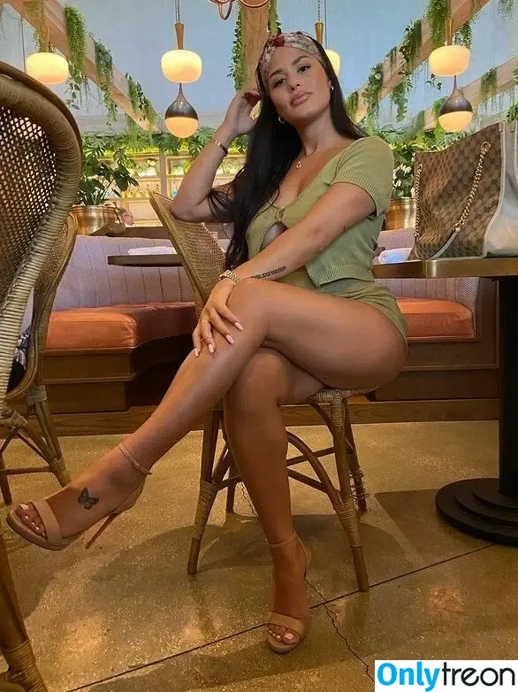 Katya Elise Henry nude photo #0837 (katyaelisehenry / katyaelisehenrysworld)