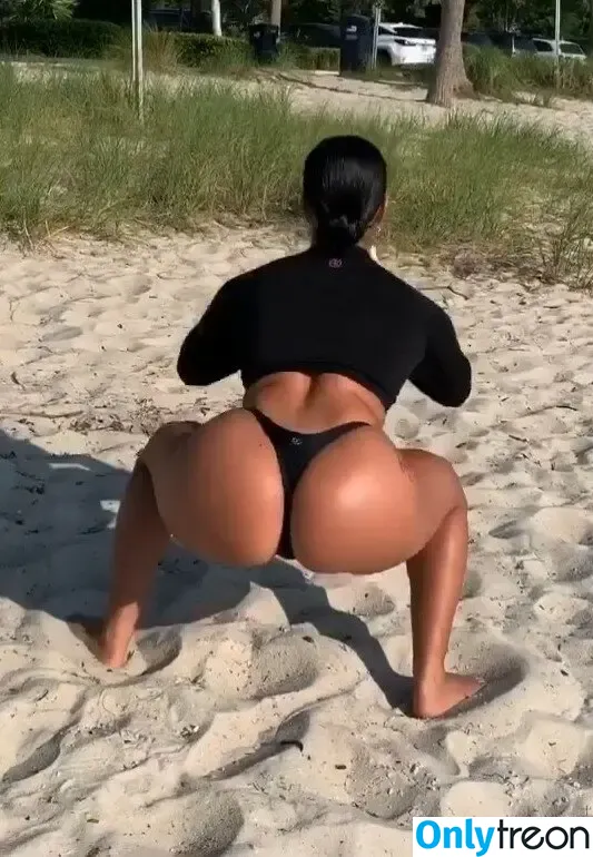 Katya Elise Henry nude photo #0910 (katyaelisehenry / katyaelisehenrysworld)