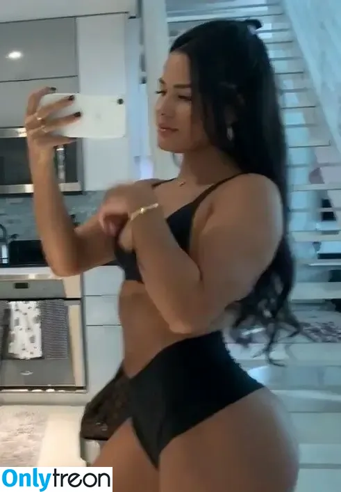 Katya Elise Henry nude photo #0982 (katyaelisehenry / katyaelisehenrysworld)