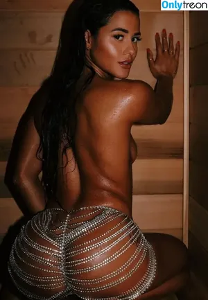 Katya Elise Henry / katyaelisehenry / katyaelisehenrysworld nude photo #1175