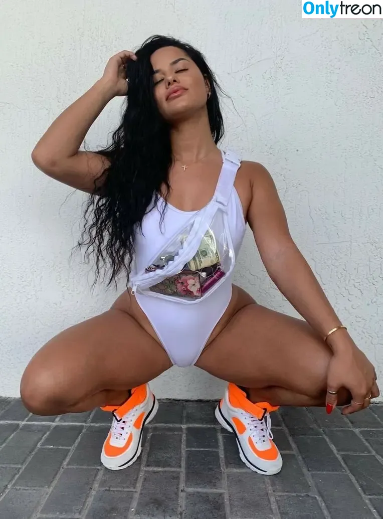 Katya Elise Henry nude photo #1235 (katyaelisehenry / katyaelisehenrysworld)