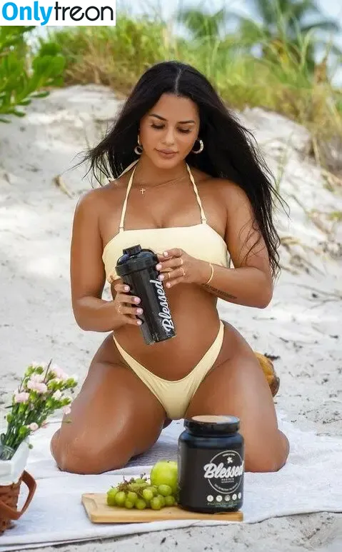 Katya Elise Henry nude photo #1295 (katyaelisehenry / katyaelisehenrysworld)