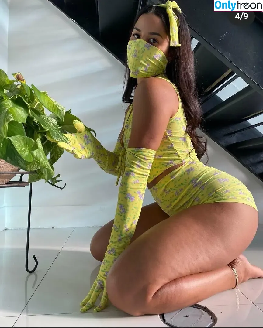 Katya Elise Henry nude photo #1347 (katyaelisehenry / katyaelisehenrysworld)