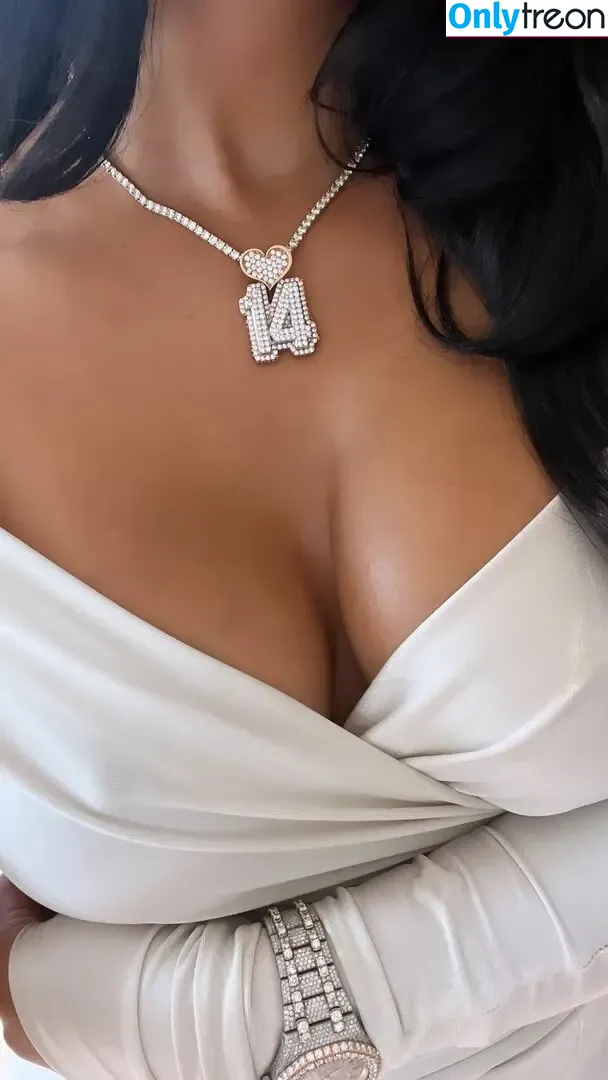 Katya Elise Henry nude photo #1351 (katyaelisehenry / katyaelisehenrysworld)