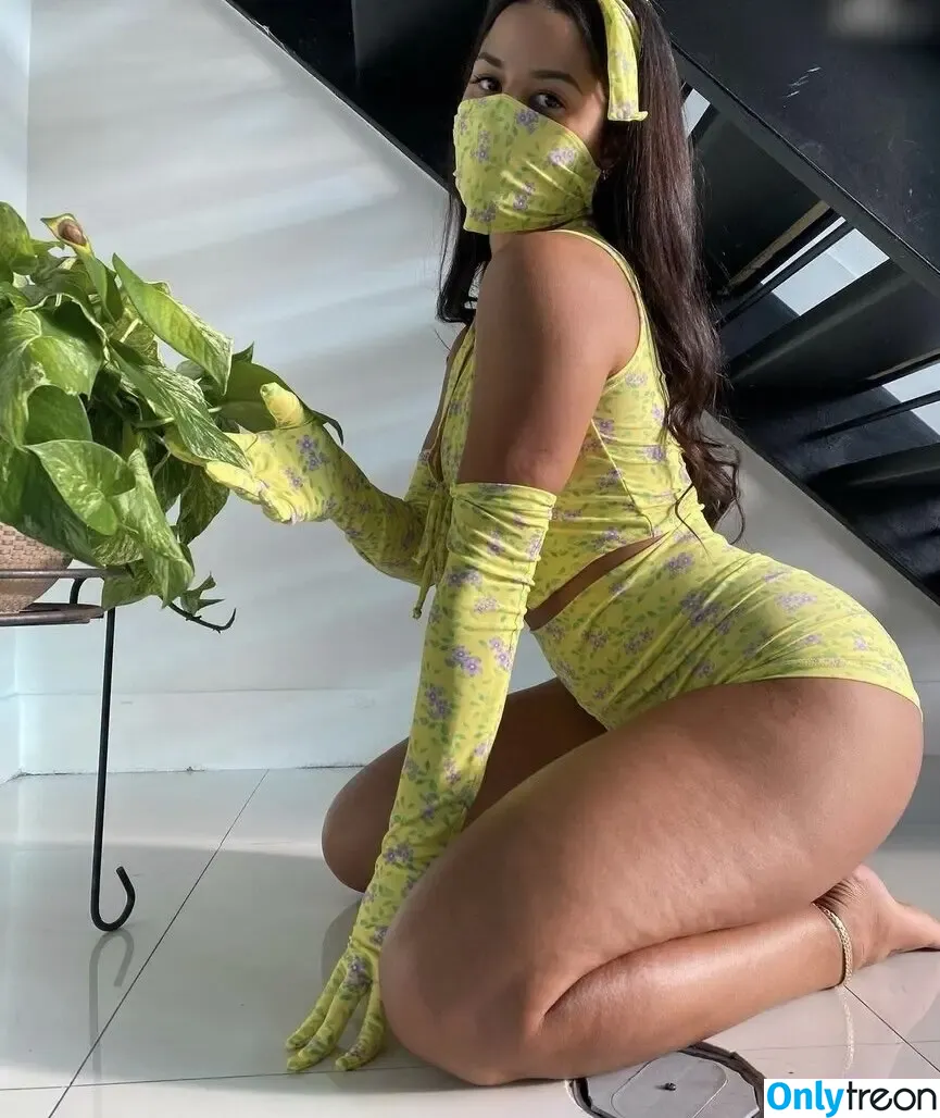 Katya Elise Henry nude photo #1618 (katyaelisehenry / katyaelisehenrysworld)