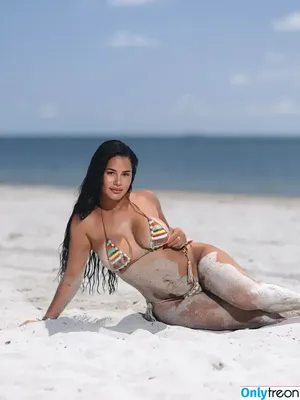 Katya Elise Henry / katyaelisehenry / katyaelisehenrysworld nude photo #2009