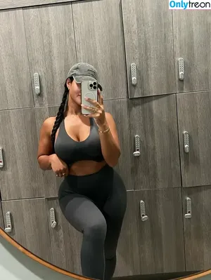 Katya Elise Henry / katyaelisehenry / katyaelisehenrysworld nude photo #2122