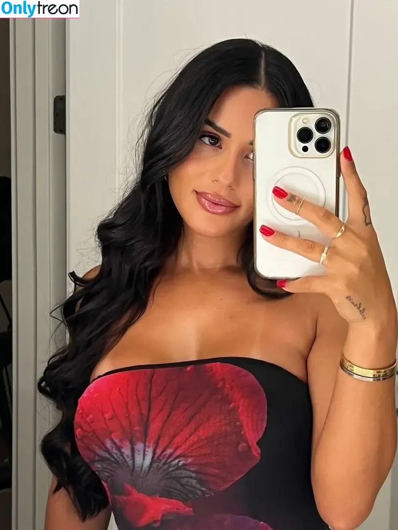 Katya Elise Henry nude photo #2058 (katyaelisehenry / katyaelisehenrysworld)