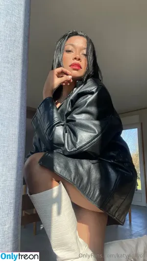 katypatyof / katypatto nude photo #0022