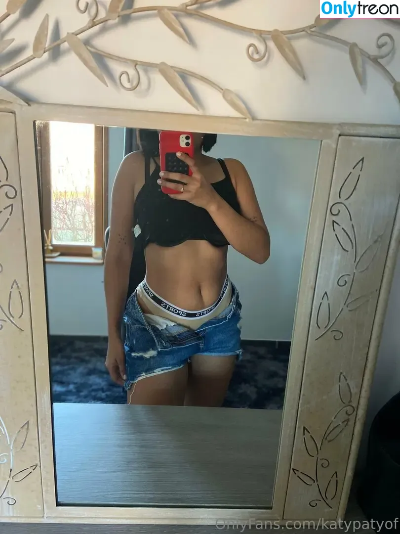 katypatyof nude photo #0055 (katypatto)