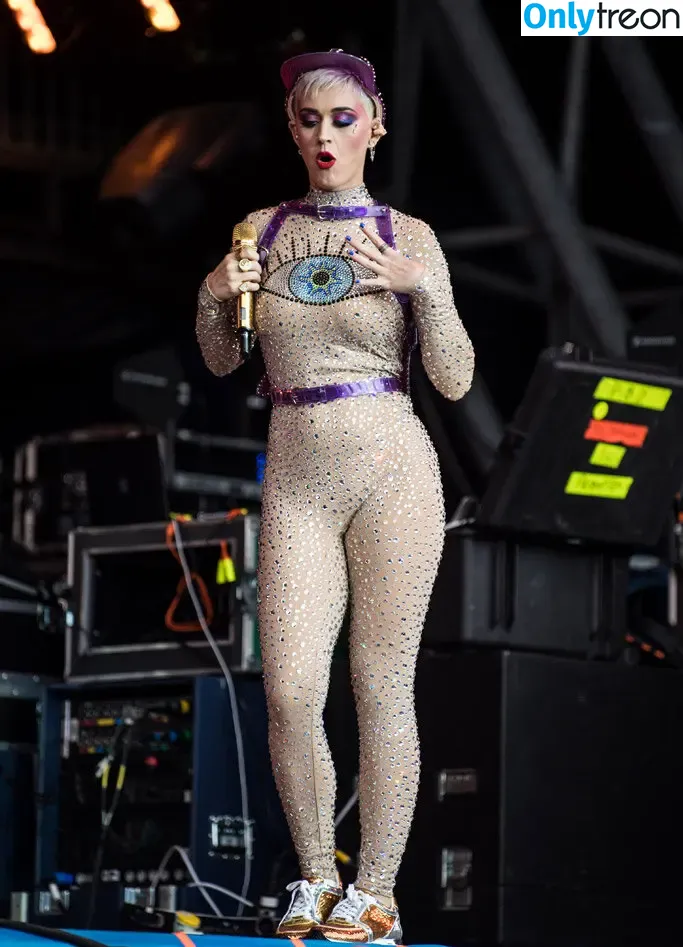 KatyPerry nude photo #0008 (KatyPerry)