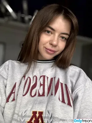 katyyton / katyythomson nude photo #0003