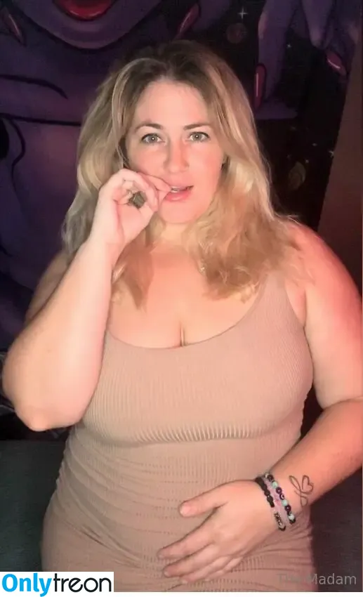 Kay Dior nude photo #0001 (Kayxdiorx / kay2tymez / keepingupwithkkay)