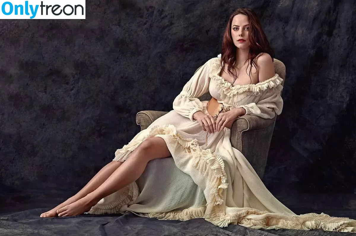Kaya Scodelario nude photo #0208 (kayascods)