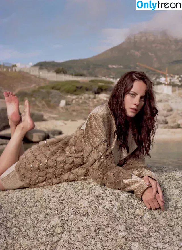 Kaya Scodelario nude photo #0258 (kayascods)