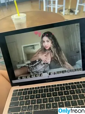 kaykookiedough / keepingupwithkayla / notenoughdoughcookies nude photo #0043