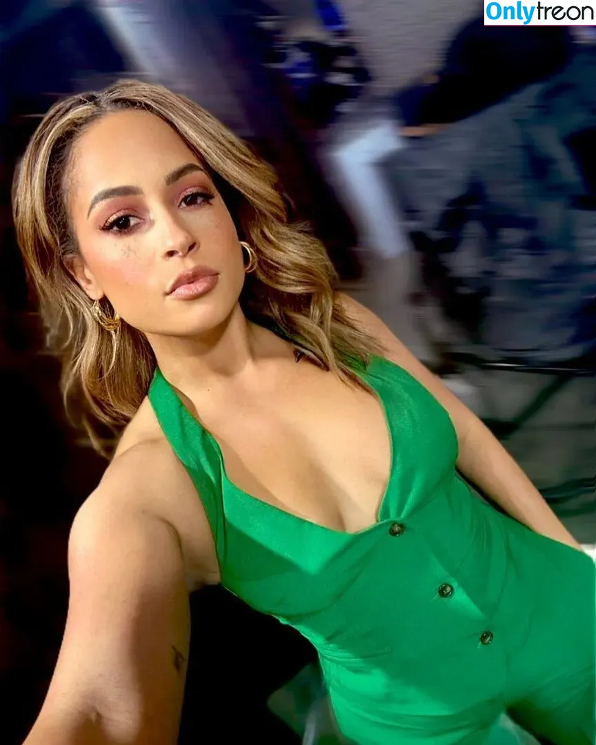 Kayla Braxton nude photo #0155 (kaylabraxtonwwe)