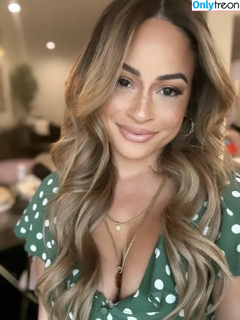 Kayla Braxton nude photo #0187 (kaylabraxtonwwe)