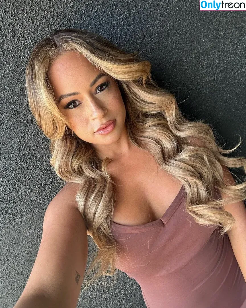 Kayla Braxton nude photo #0244 (kaylabraxtonwwe)