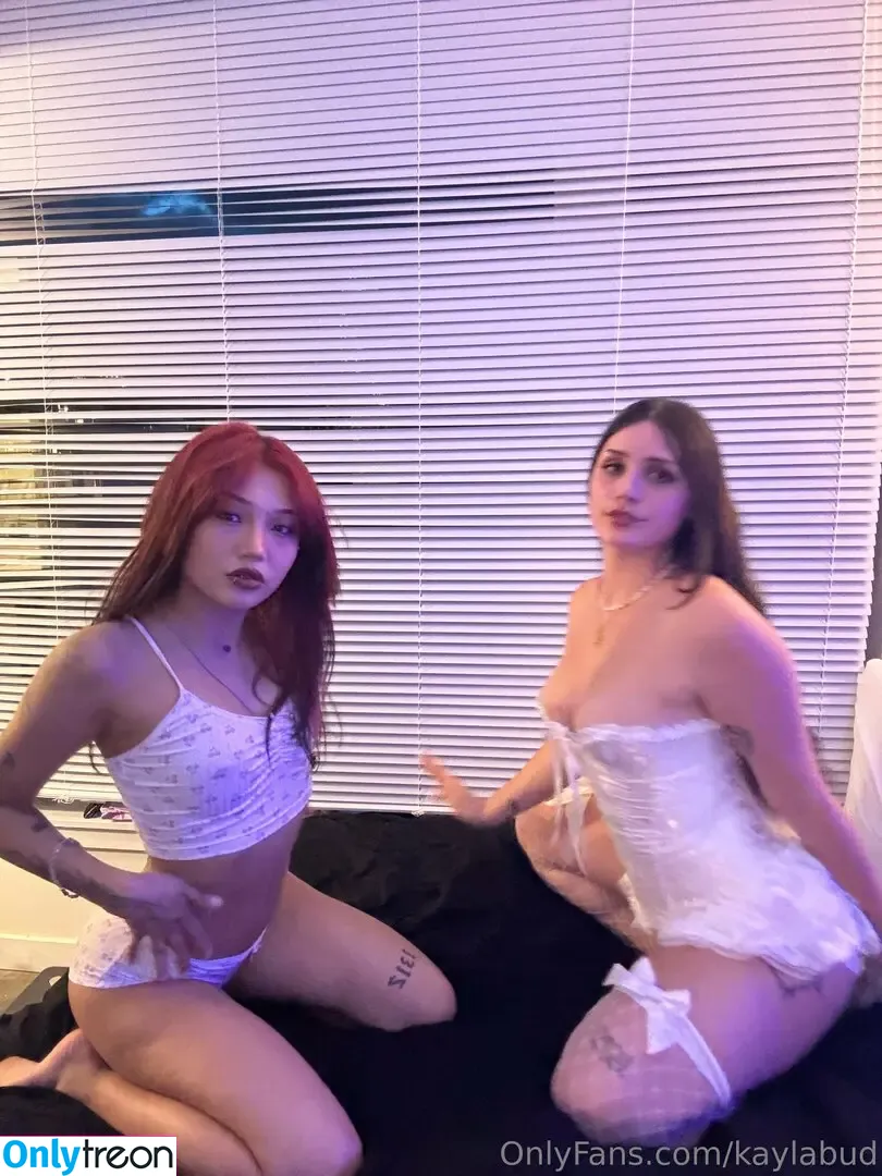 kaylabud nude photo #0077 (kaylaluvsbud / viviennedevil)