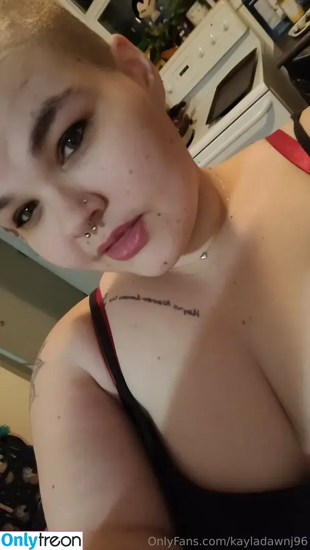 kayladawnj96 nude photo #0016 (thiccprincess96)