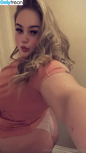  nude photo #0004