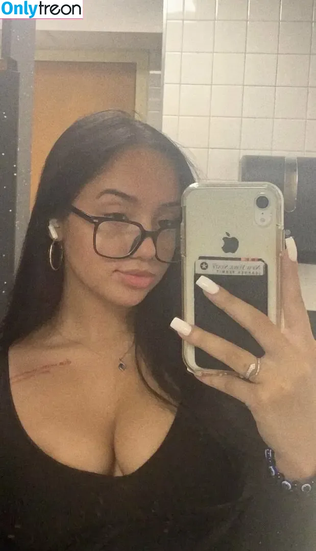 Kaylaxeinah nude photo #0011 (Kaylaxeinah)