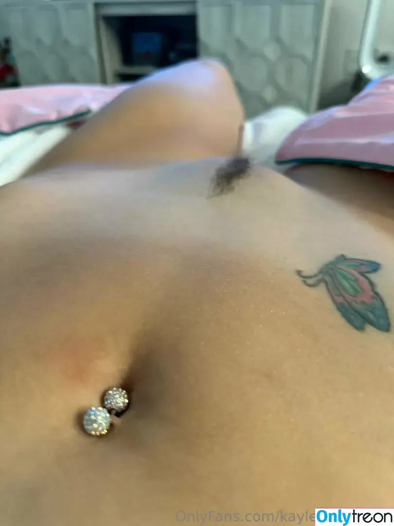 Kaylee Heart nude photo #0083 (babykayleelove / kayleeheart / kayleeheartkins)