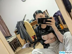 Kayracreets / kaycstroh nude photo #0057