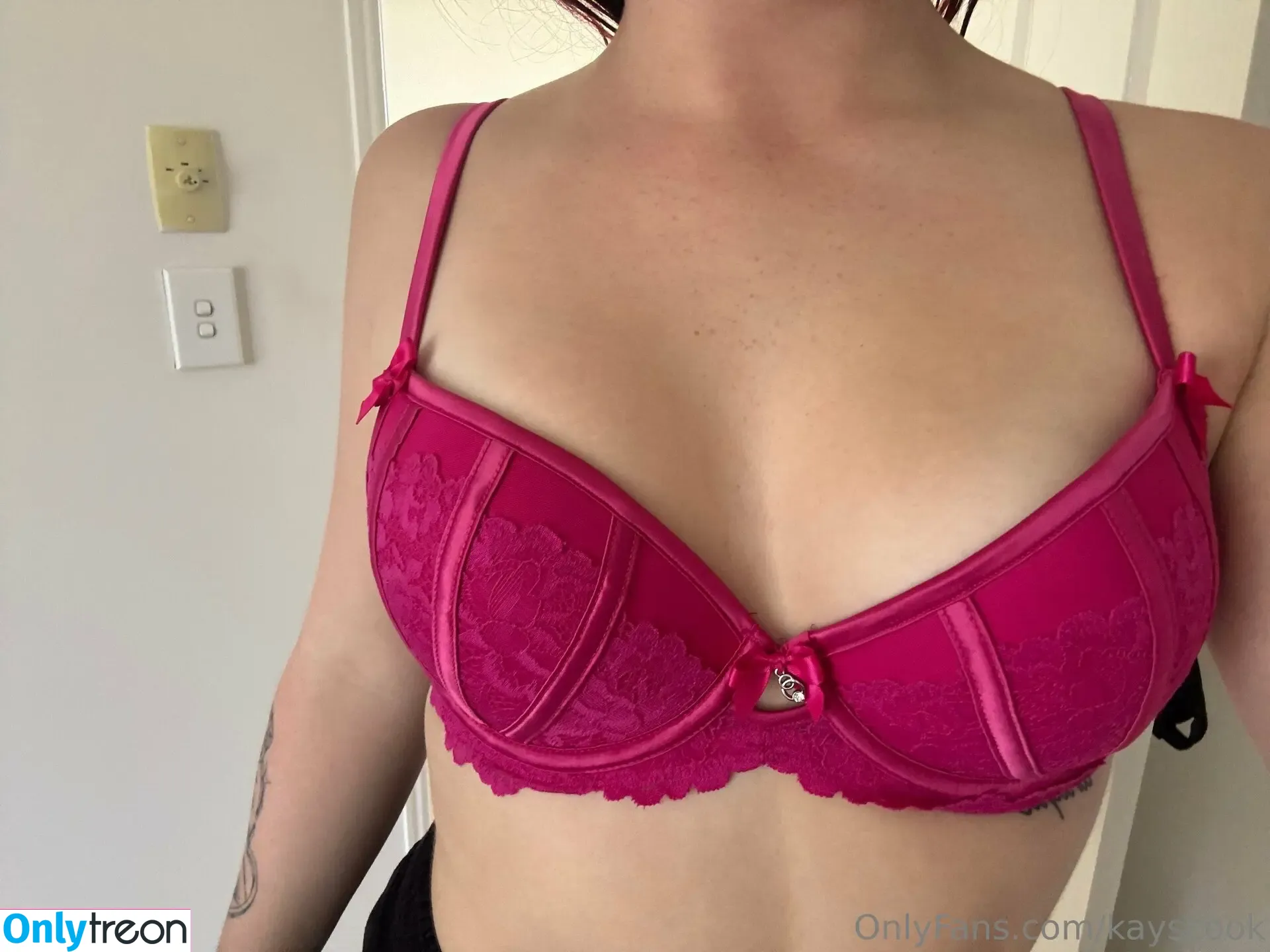 kayscook nude photo #0021 (kaycookk)