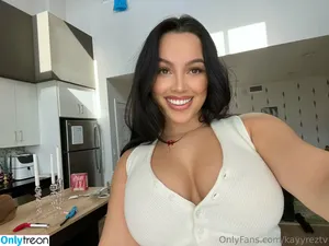 kayyreztv / kayyrez nude photo #0018