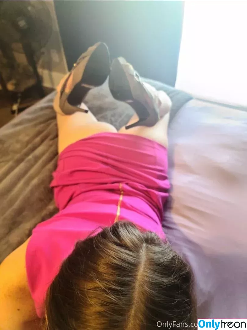 Kcupqueen nude photo #0462 (thequeenscups)