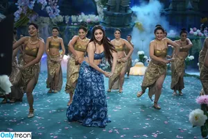 Keerthy Suresh / keerthysureshofficial nude photo #0038
