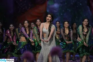 Keerthy Suresh / keerthysureshofficial nude photo #0048