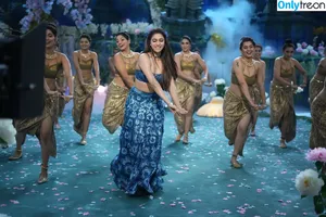 Keerthy Suresh / keerthysureshofficial nude photo #0077